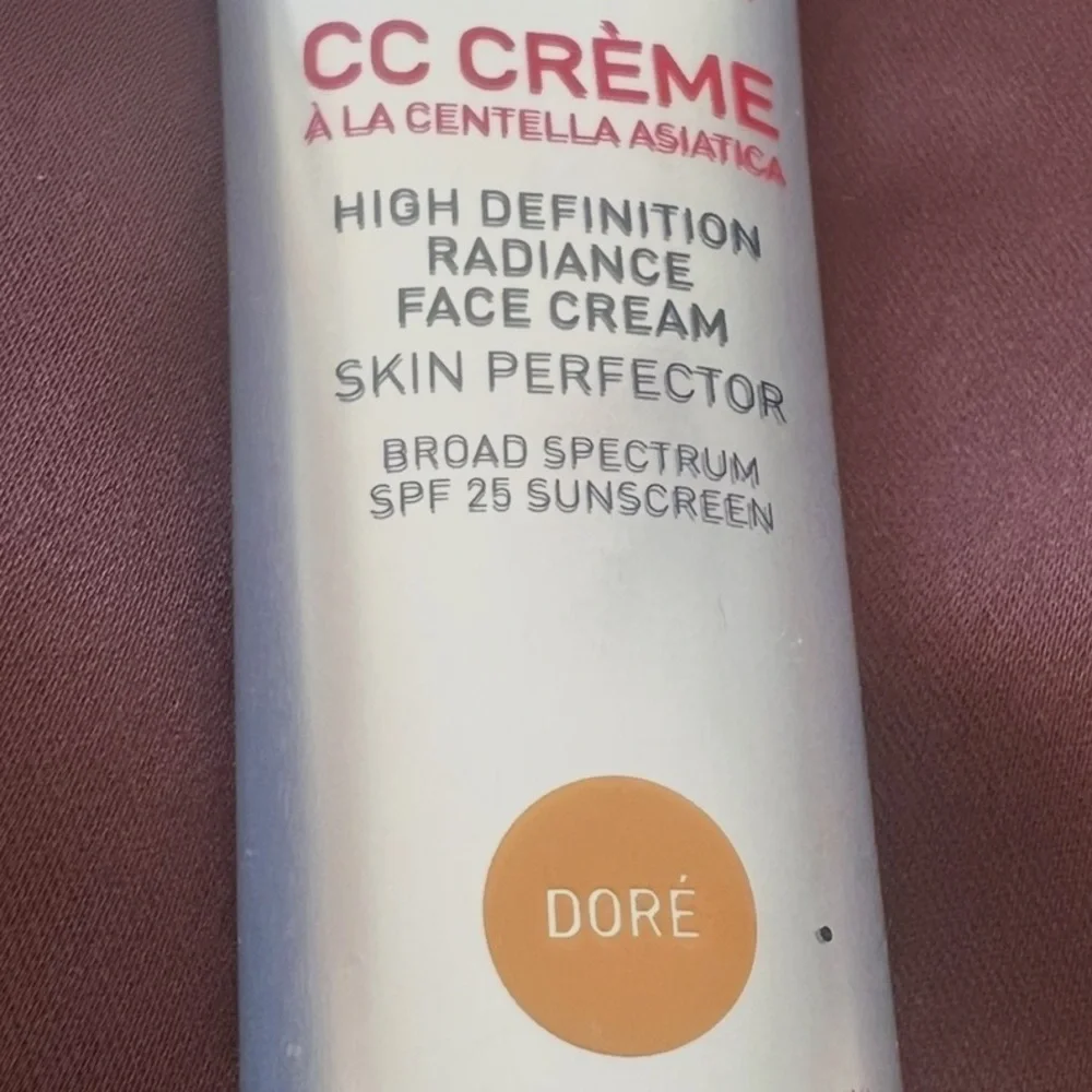 KOREAN CC Crème Color Face Cream